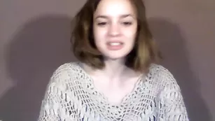 Очаровательная девка Marymoody теребит сочный клитор