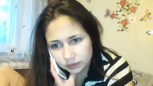 Порочная брюнетка 69camilla69 общается во фри чате