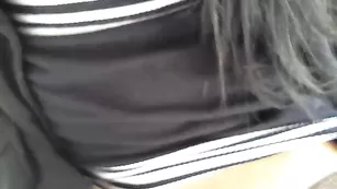 Порочная телка Fragile7883 мастурбирует на природе