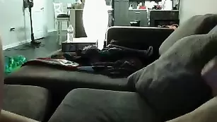 Шальные телочки PeytonMoaning занимаются мастурбацией