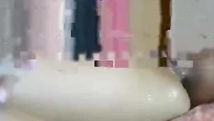 Ненасытная кобыла Golosita21 дрочит мокрую вагину