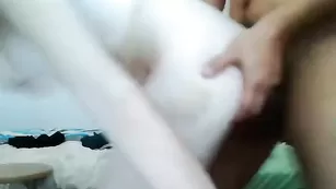 Красивая шваль Naughtyboobydick яро трахается в пизду