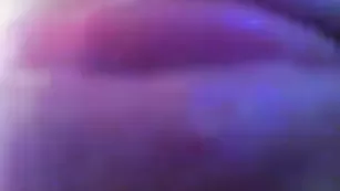 Пошлая цыпочка Crremona мастурбирует вагину ближним ракурсом