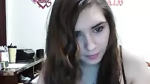 Роскошная путана Artofthesecretdutchess трахает киску
