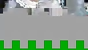 Загорелая блондинка Blondepepper смачно трахает бритые дырочки