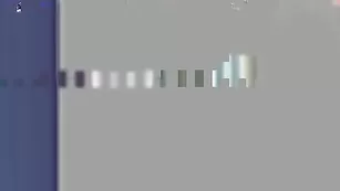 Загорелая блондинка Blondepepper смачно трахает бритые дырочки