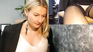 Грудастая брюнеточка FionaPowers ласкает пизду на рабочем месте