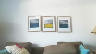 Пышногрудая краля Sweetsandee ласкает сосочки