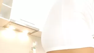 Шикарная бабенка Sexygirlforyouuu ласкает упругие сиськи