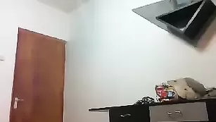 Пошлая дамочка Taniapassion развлекается в привате