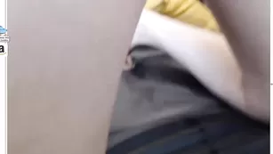 Строптивая курва arielandscreech трахается в пизду