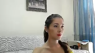 Шальная куколка Sexyanabelle22 демонстрирует сочную попку