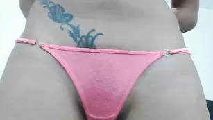 Шальная малышка Babysexy2014 обнажает интимные места