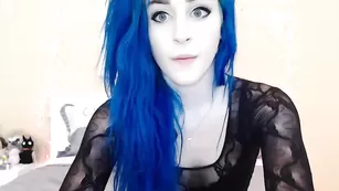 Смазливая шлендра Kati3kat общается во фри чате