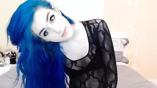 Смазливая шлендра Kati3kat общается во фри чате