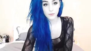 Смазливая шлендра Kati3kat общается во фри чате