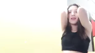 Изящная пассия Heidigarner танцует эффектный стриптиз