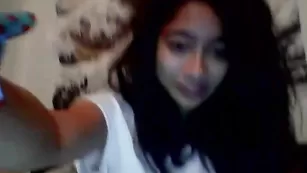 Восхитительная малышка La__luna общается во фри