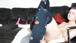 Сучке Luckyblfccrider лижут вагину