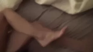 Сучка с большими сиськами Nwoww долбится в пизду