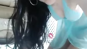 Шикарная пассия BellaTorrez вертит большой попой