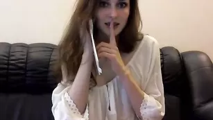 Худая красотка koketochka555 радует своей внешностью