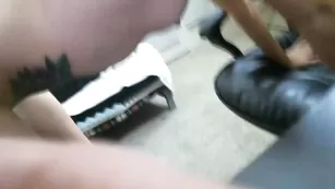 Озорная шмара Justmarried69 дрочит хуй и трахается