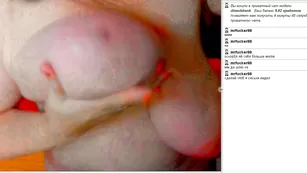 Шальная сука DinaVishenka обсасывает страпон