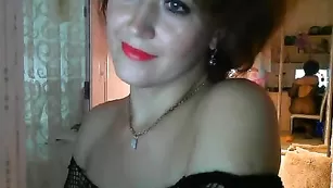 LoveCatsuit киска массирует большие сиськи