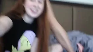 Милые телочки Erectionxxplorer раздеваются на камеру