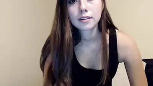 Восхитительная курва Sunshinekitty96 дрочит анал