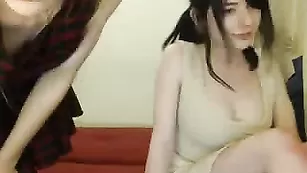 Miss_Alice c подружкой во фри чате