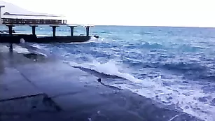 Изящная чертовка mischavez ласкается на причале