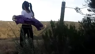 Шальная азиатка Gummybuns сосет на свежем воздухе