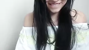 bellatorrez дрочит в офисе