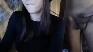 Пикантная брюнетка Sexypornycp трахается с парнем