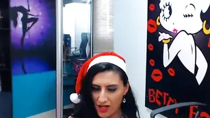 Роскошная шкура Tamarawonder эротично одевается