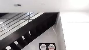 Сногсшибательная пассия Adrian_Maow ласкает мокрую киску