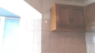 Строптивая модель Angyeangel смачно дрочит пизду