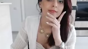 Желанная дама Sandrahorny шалит во фри