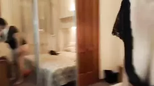 Замечательная сучка SexBoomxs показывает широкое тело