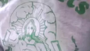 Кокетливая бестия Leiloo420 возбуждает классной попкой