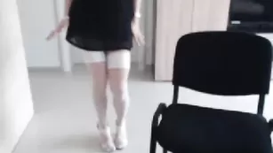 Чарующая курва Sandrahorny показывает нижнее белье