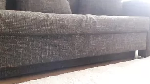 Строптивая шалава Kitty_jolie нежно мастурбирует киску