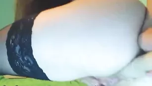 Знойная кобыла Gladlady трахает себя в очко