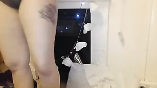 Восхитительная стерва looloo_kitten тискает влагалище