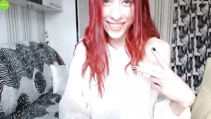 Рыжая краля AlexandraRed шалит во фри чате
