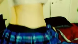 Стерва в униформе Cathe_angel тискает сочный зад