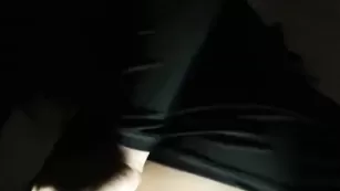 Заводная стерва Evasinful2 хвастается ягодицами