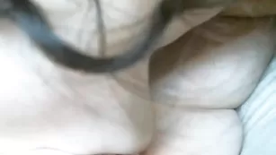 Шикарные лесби Shycloudfractals обмениваются сочным куни